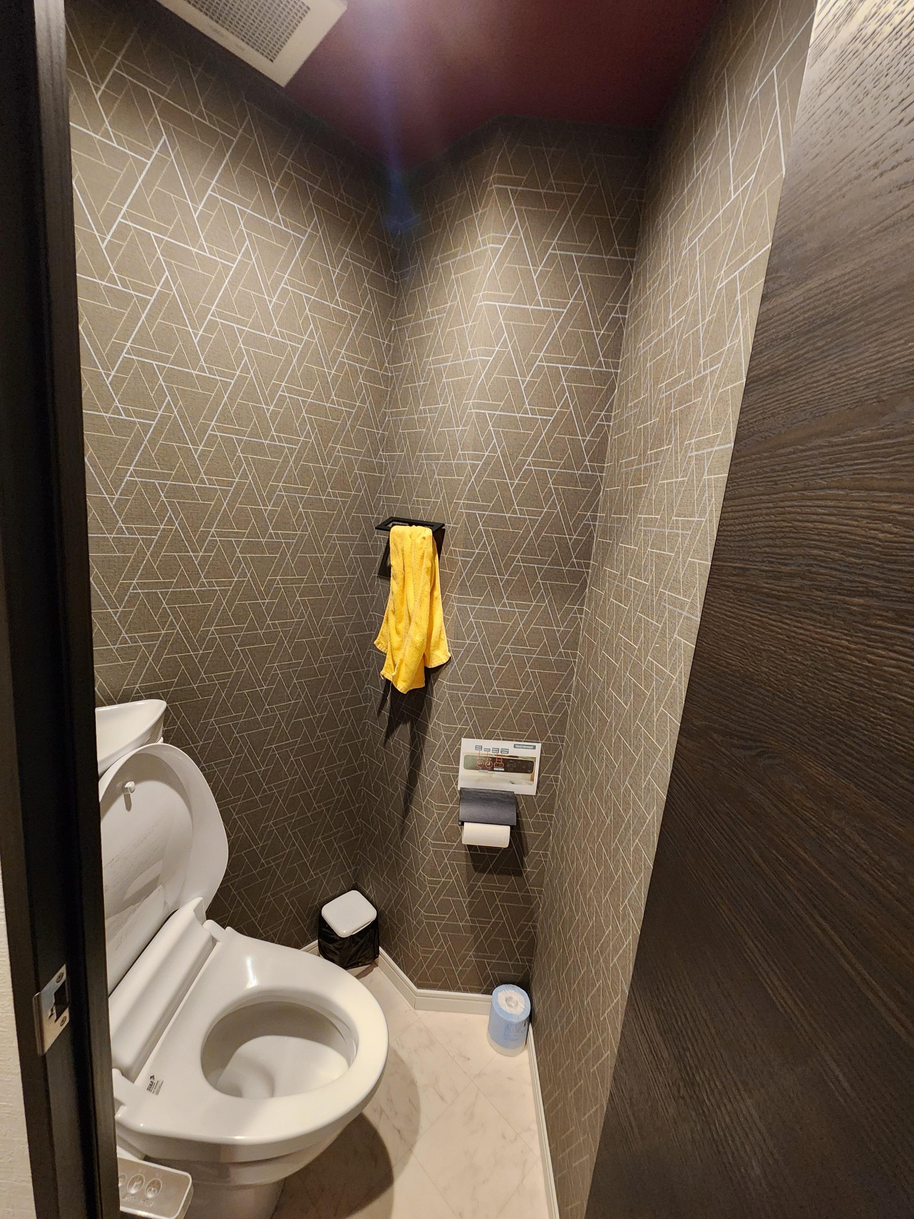 The toilet.