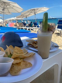 Pueblo Bonito Blanco beach service