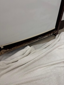 Water leak and rotten wood from fridge
