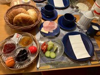朝食ブュッフェ
フルーツが数種類あってうれしい