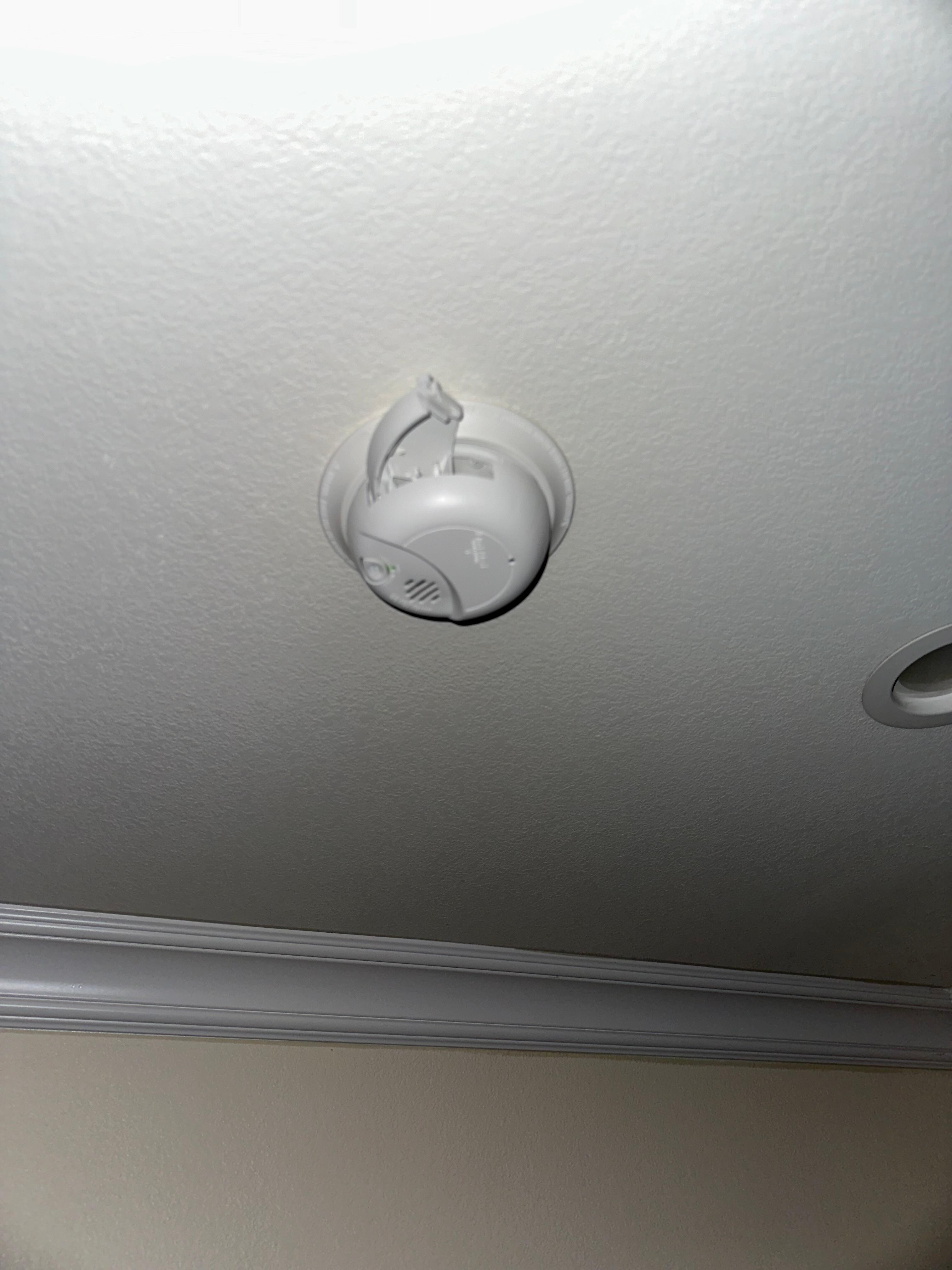 Horrible experience. Fire alarm issue!