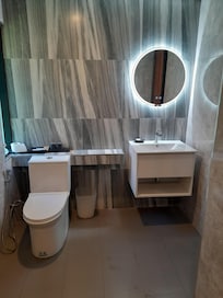 Loved the mirror!