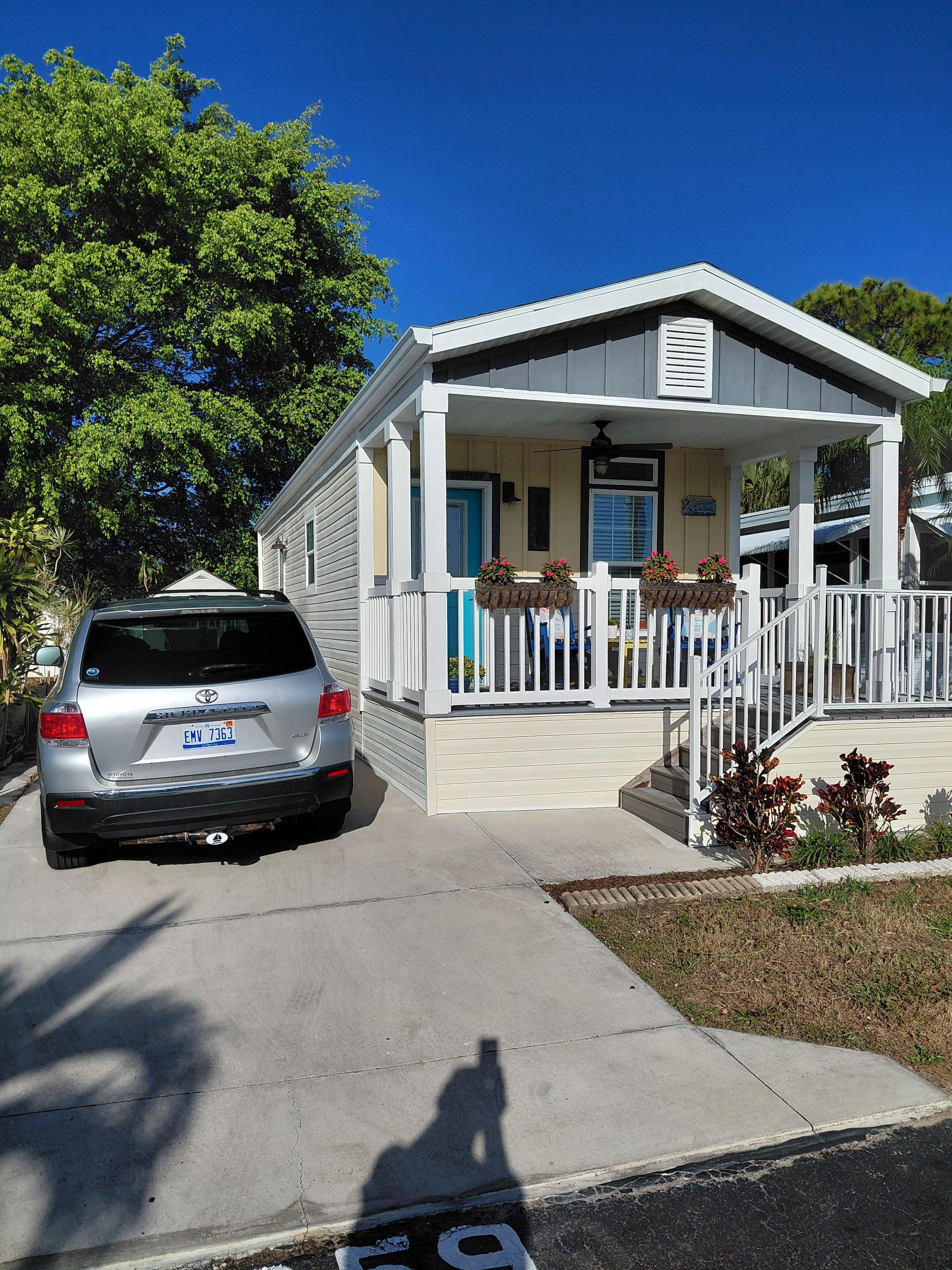 Easy,  convenient parking 