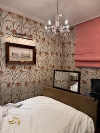 Small but elegant room