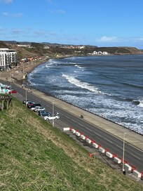 North Bay 5 minute walk