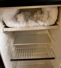 Undefrosted freezer