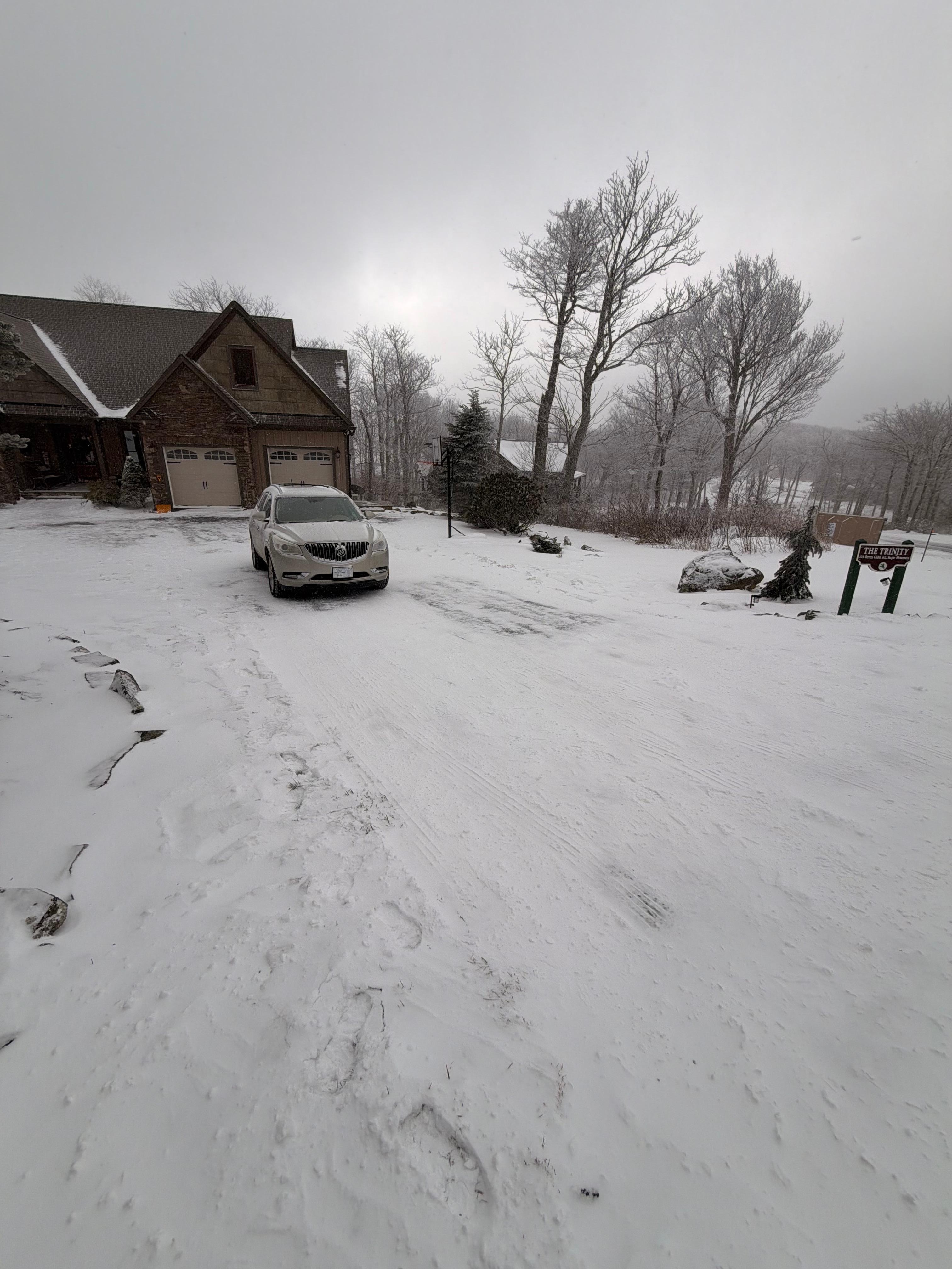 Sunday morning stuck in the driveway 