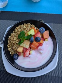 Cold Parfait Breakfast