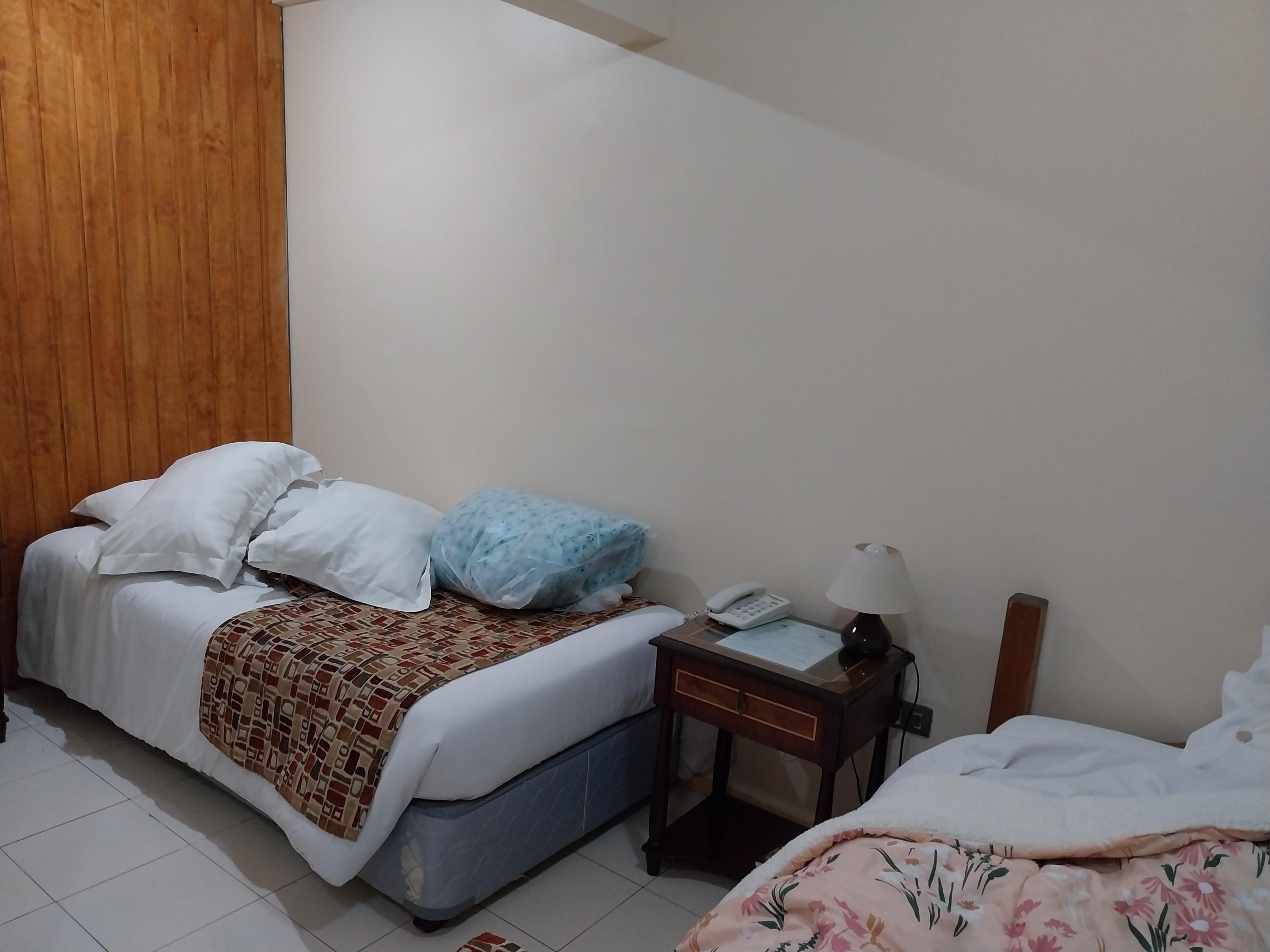 La habitación incluía dos camas.