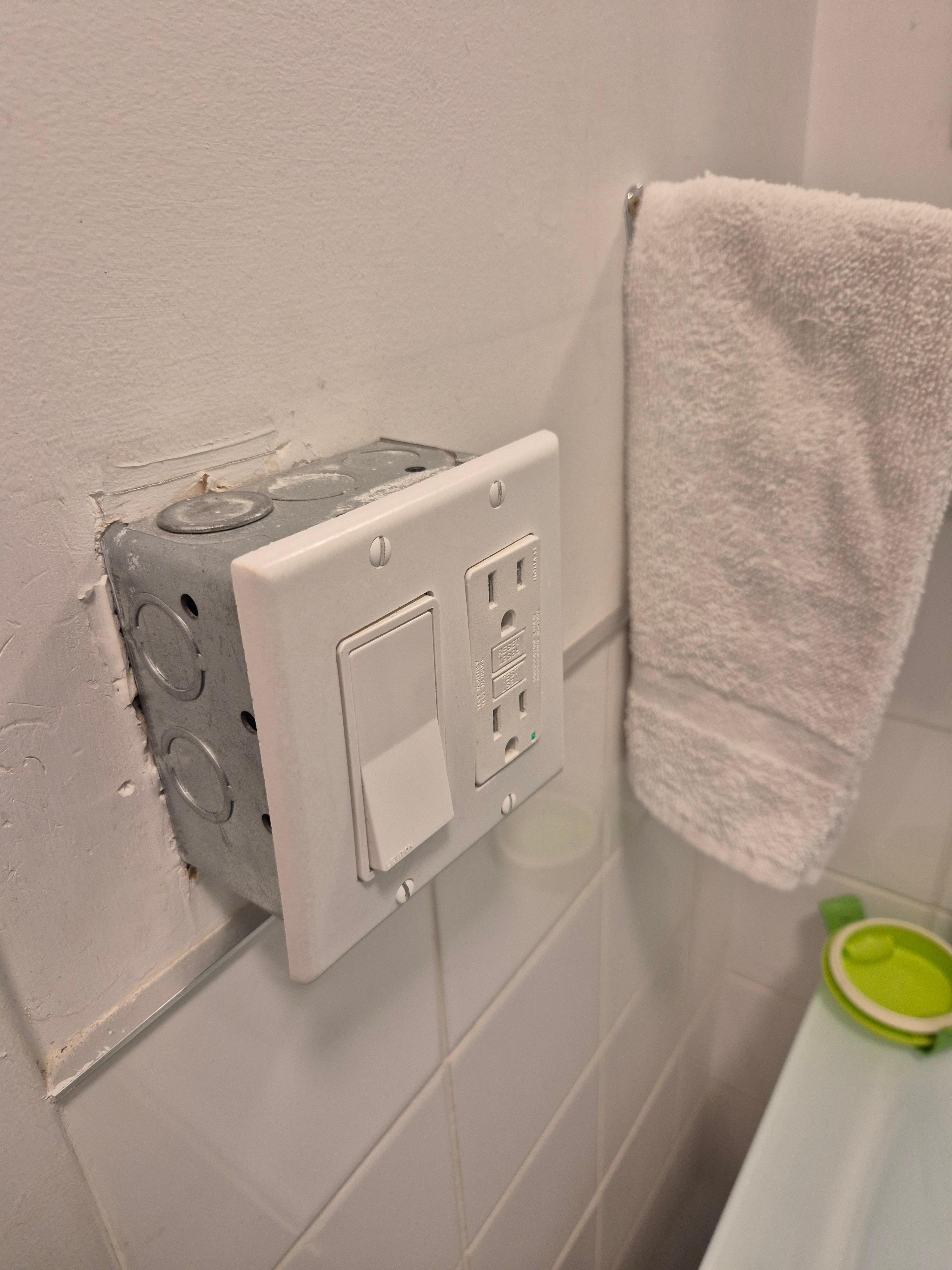 Installations  électriques non conforme pour un hôtel a ce tarif