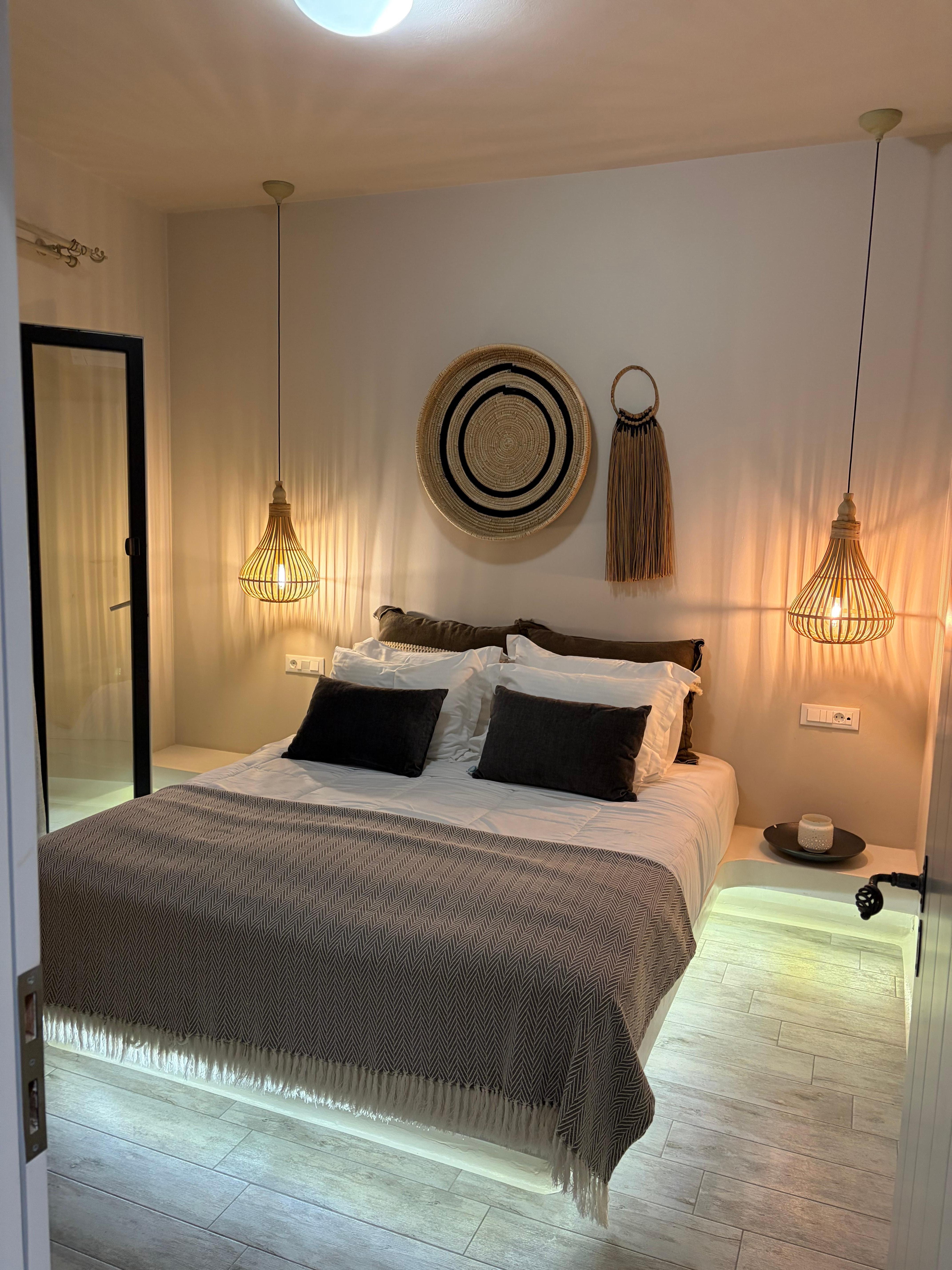 Bedroom with second balcony!