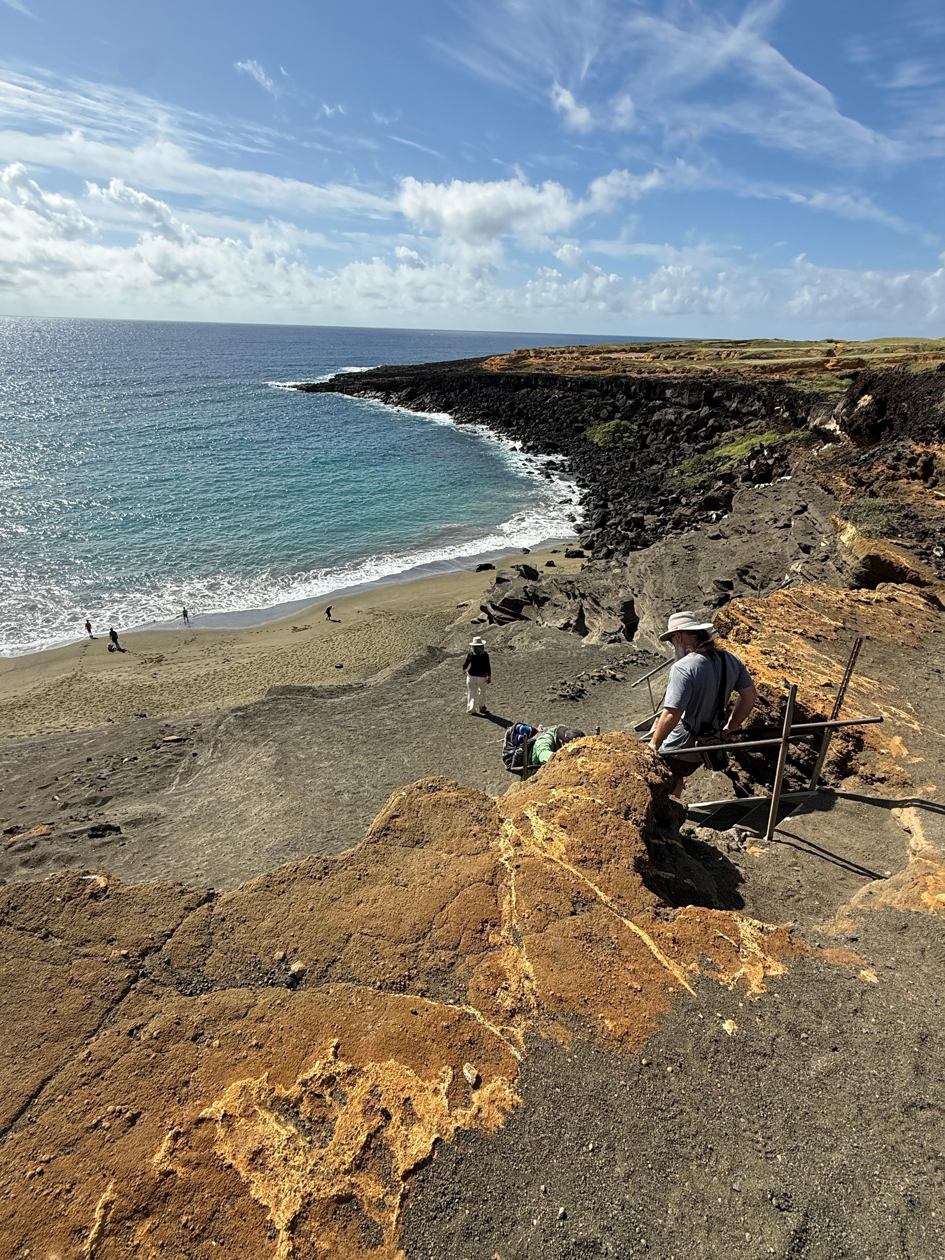 Papakolea (Green sand) beach 