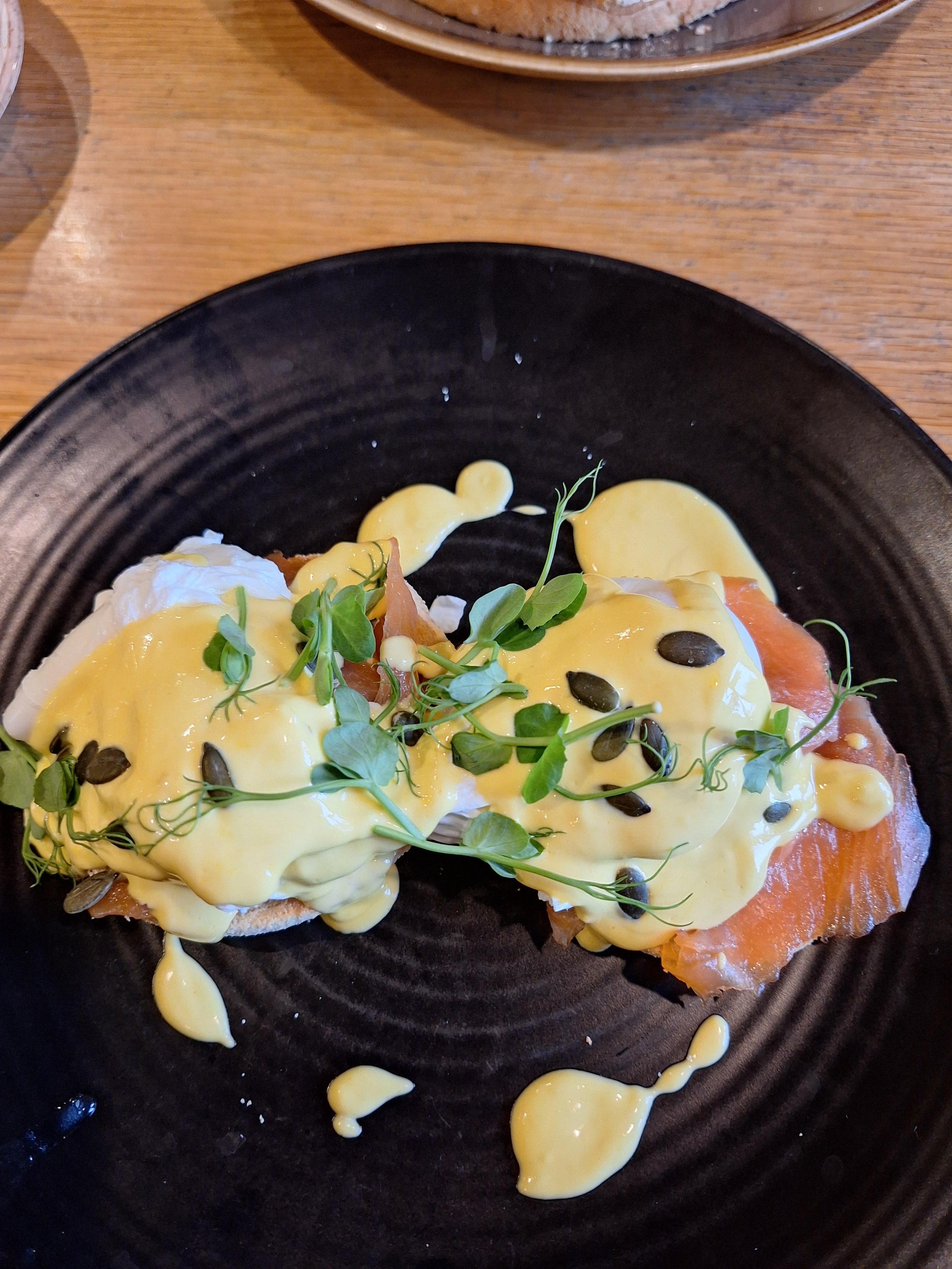 Eggs Royale
