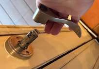 Door handle not secure, comes off in your hand