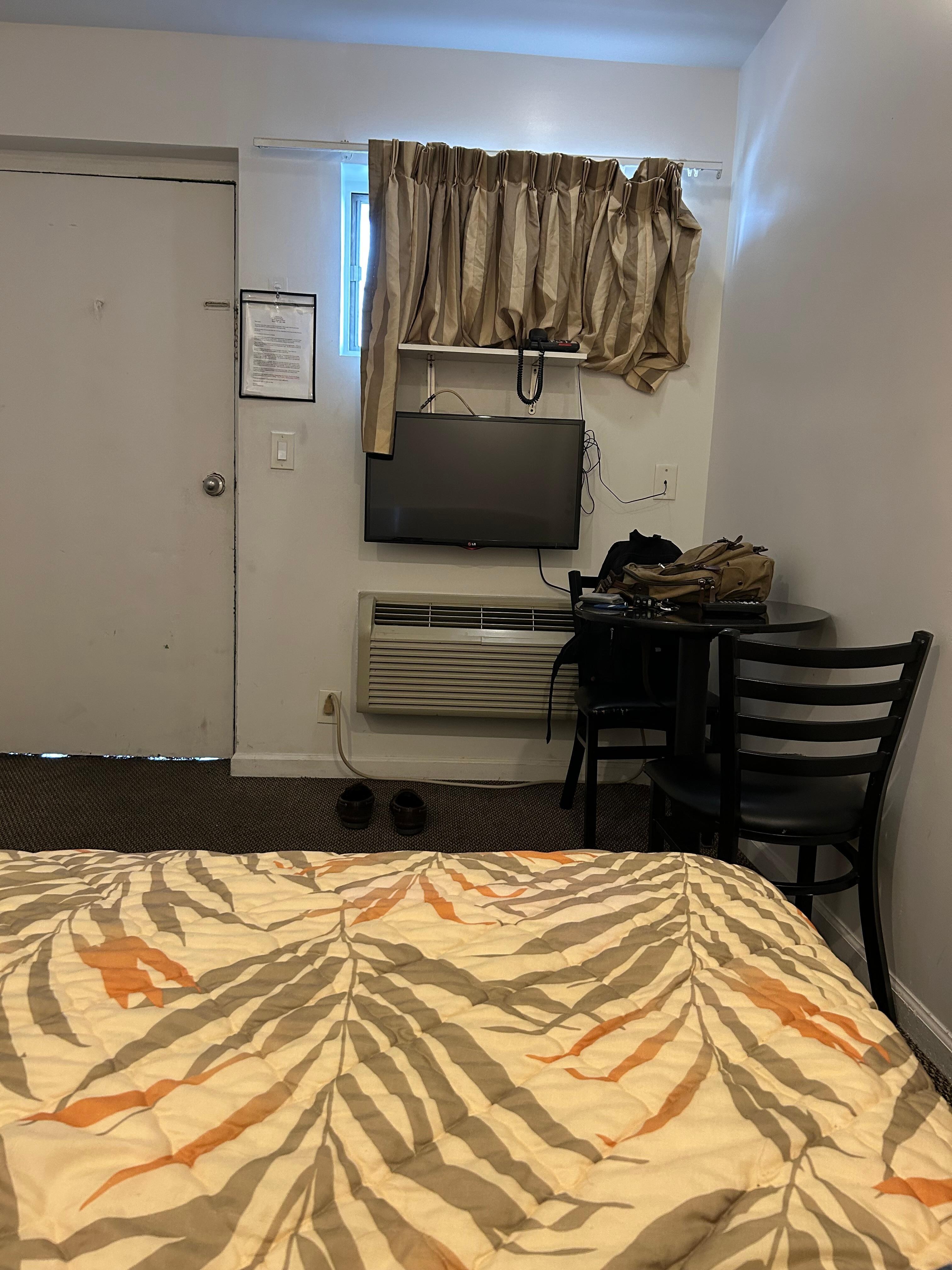 Creepy, uncomfortable decor