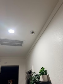 Missing smoke detector