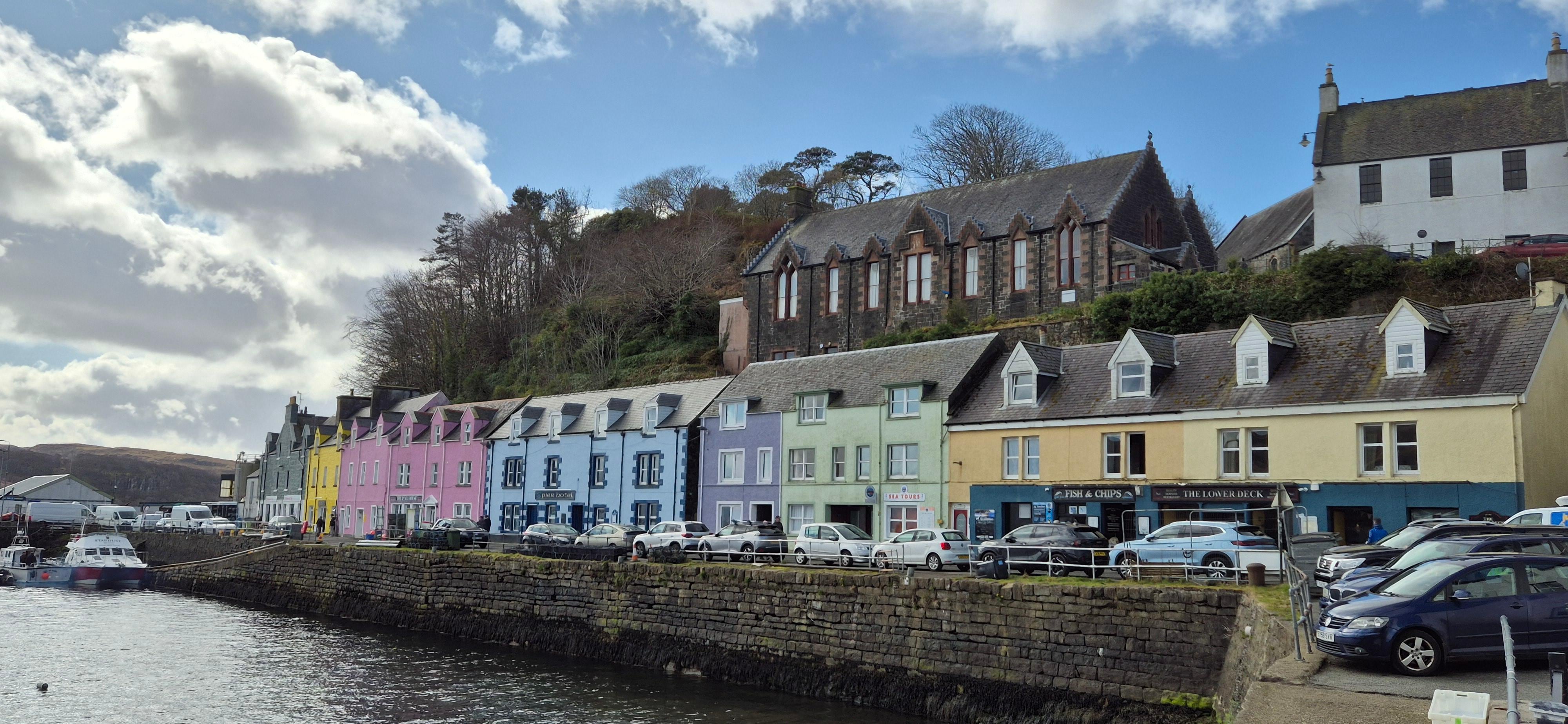 10 min walk to Portree water front