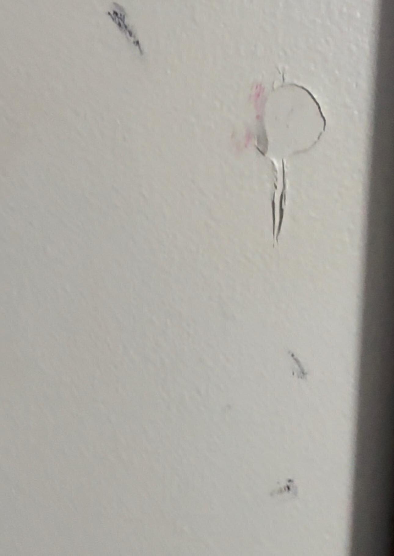 Make up all over walls 