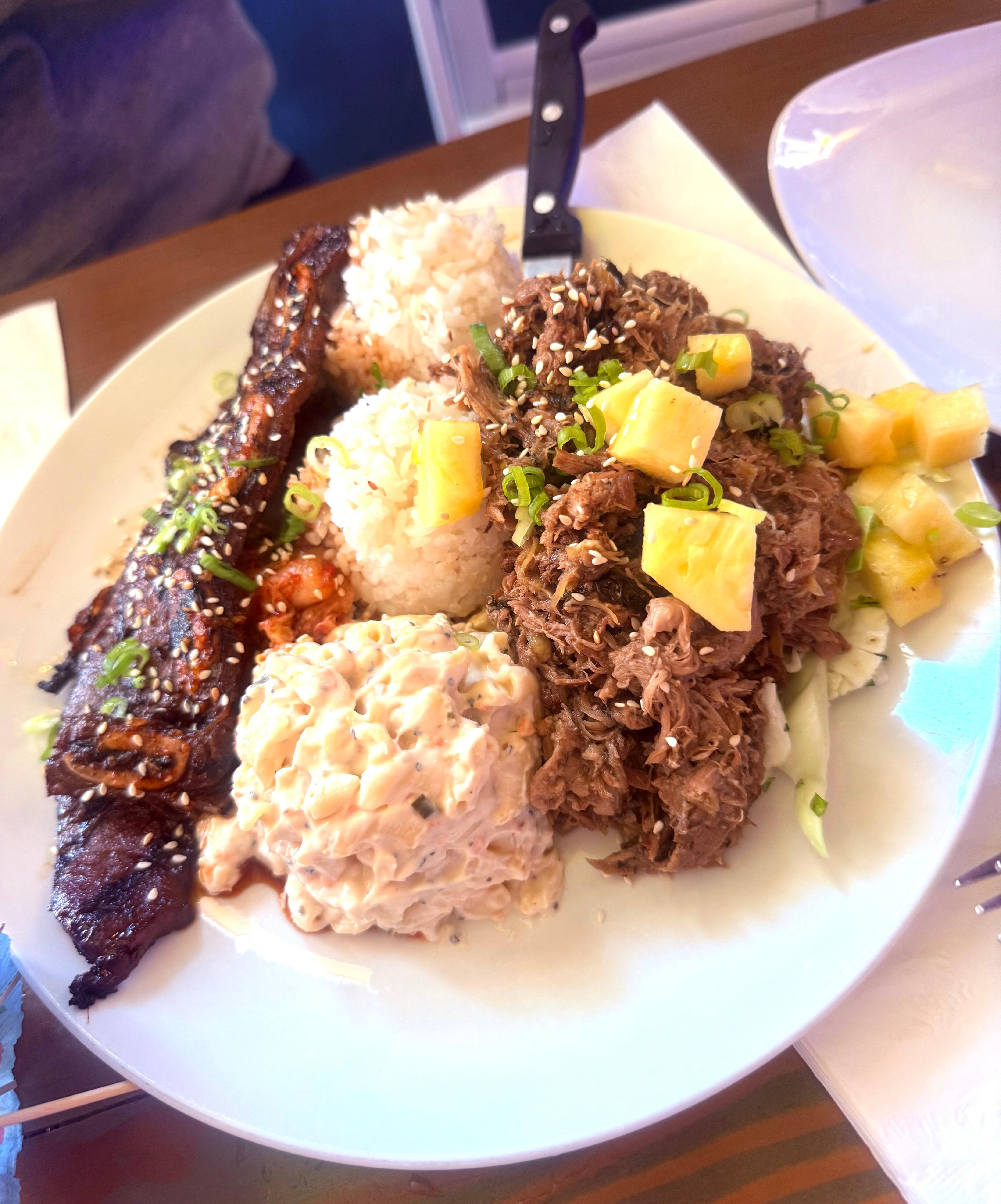 Hukilau Hawaiian