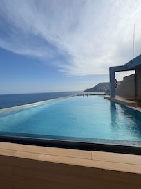 Rooftop Pool