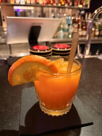 Zeus made a great mango rum drink for me