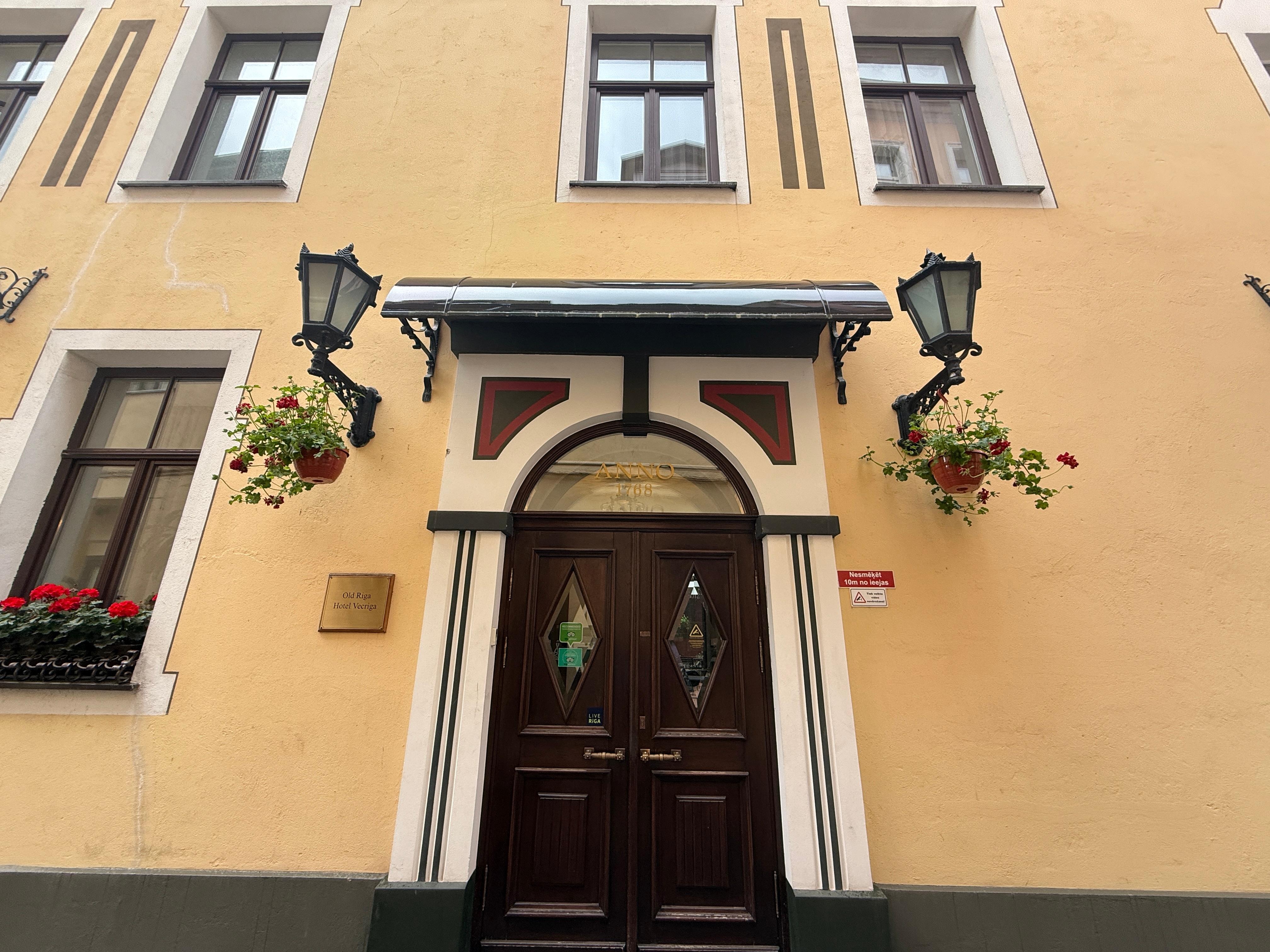 Entrée de l’hôtel