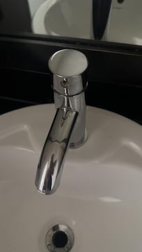 Broken sink no water