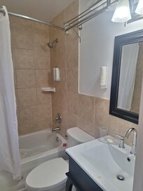 Very clean and sweet washroom.
