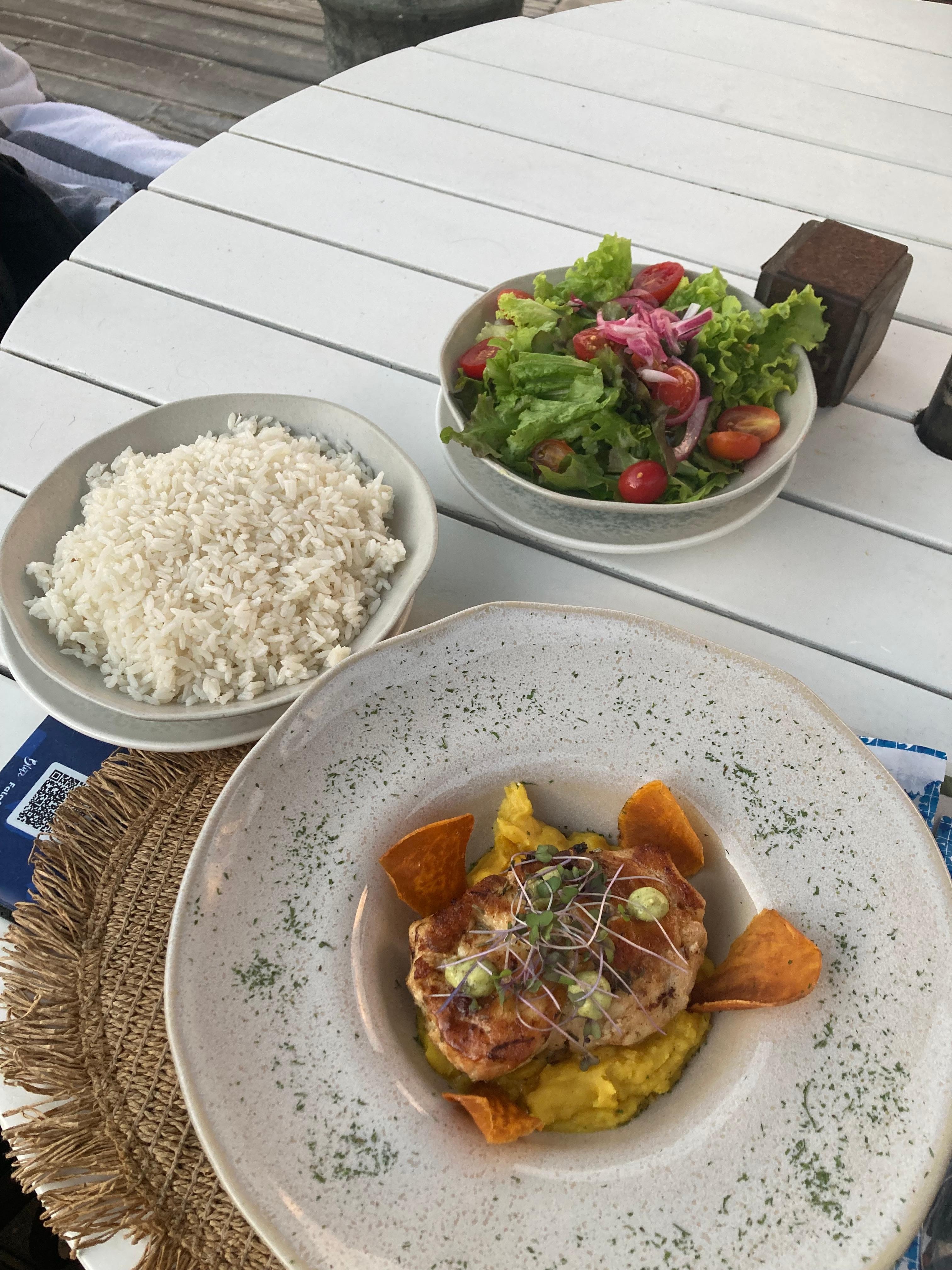 Food down on the beach 20metres away