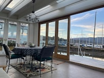 Bring the outside in! Bay air, sunlight and natural beauty surround the Big Yellow Ferry.