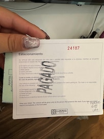 Nunca se especifica en Expedia de este cobro extra