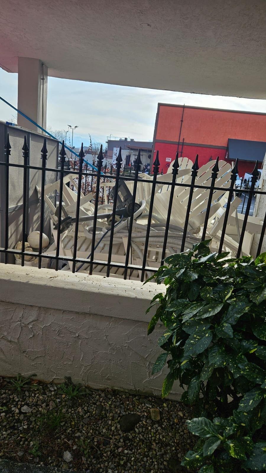 Condition at the pool