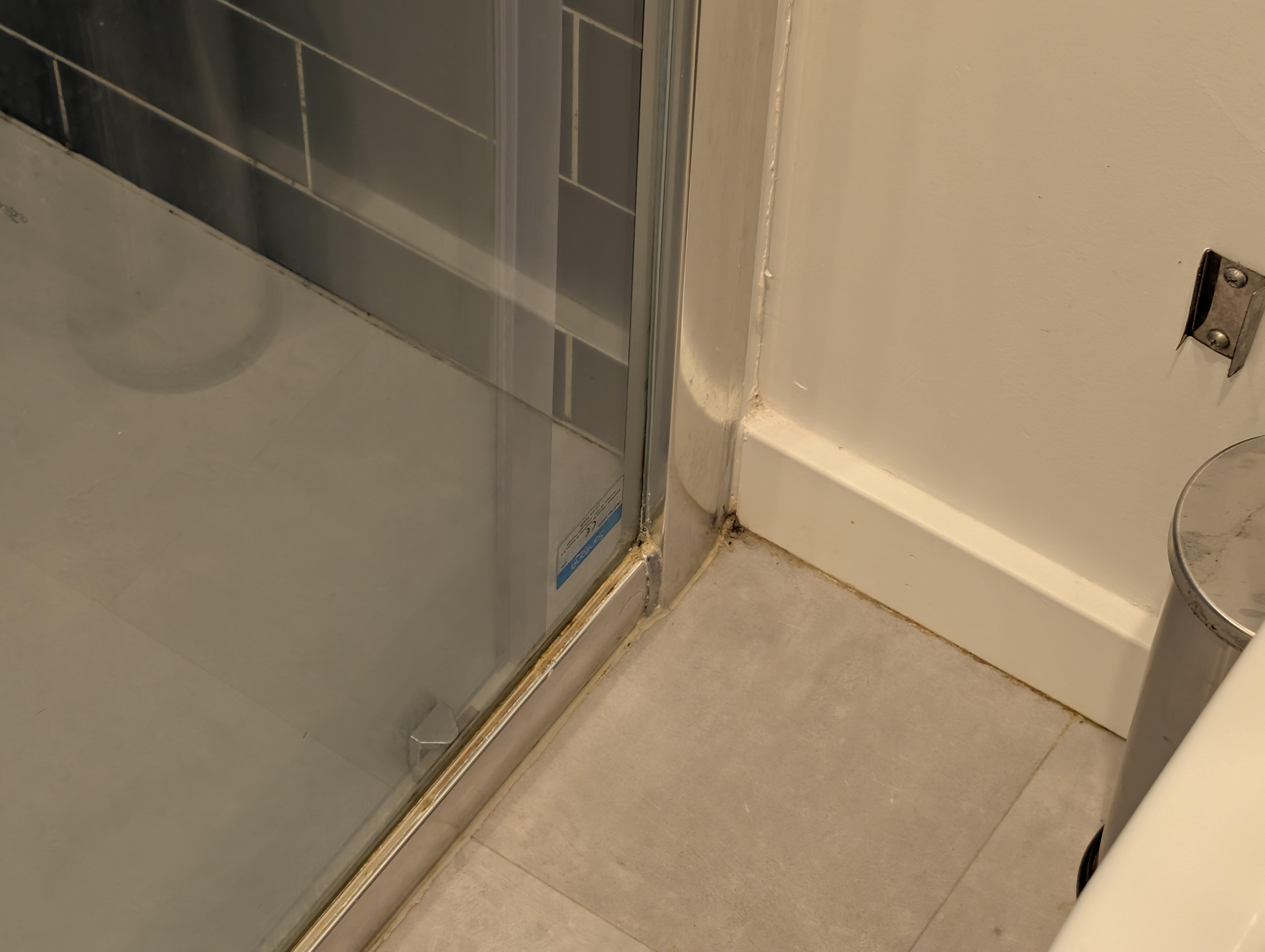 Dirty bathroom