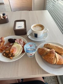 Breakfast at Hotel Castello