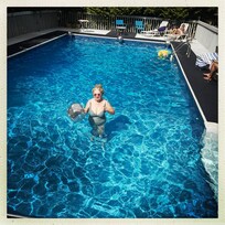 The huge pool!