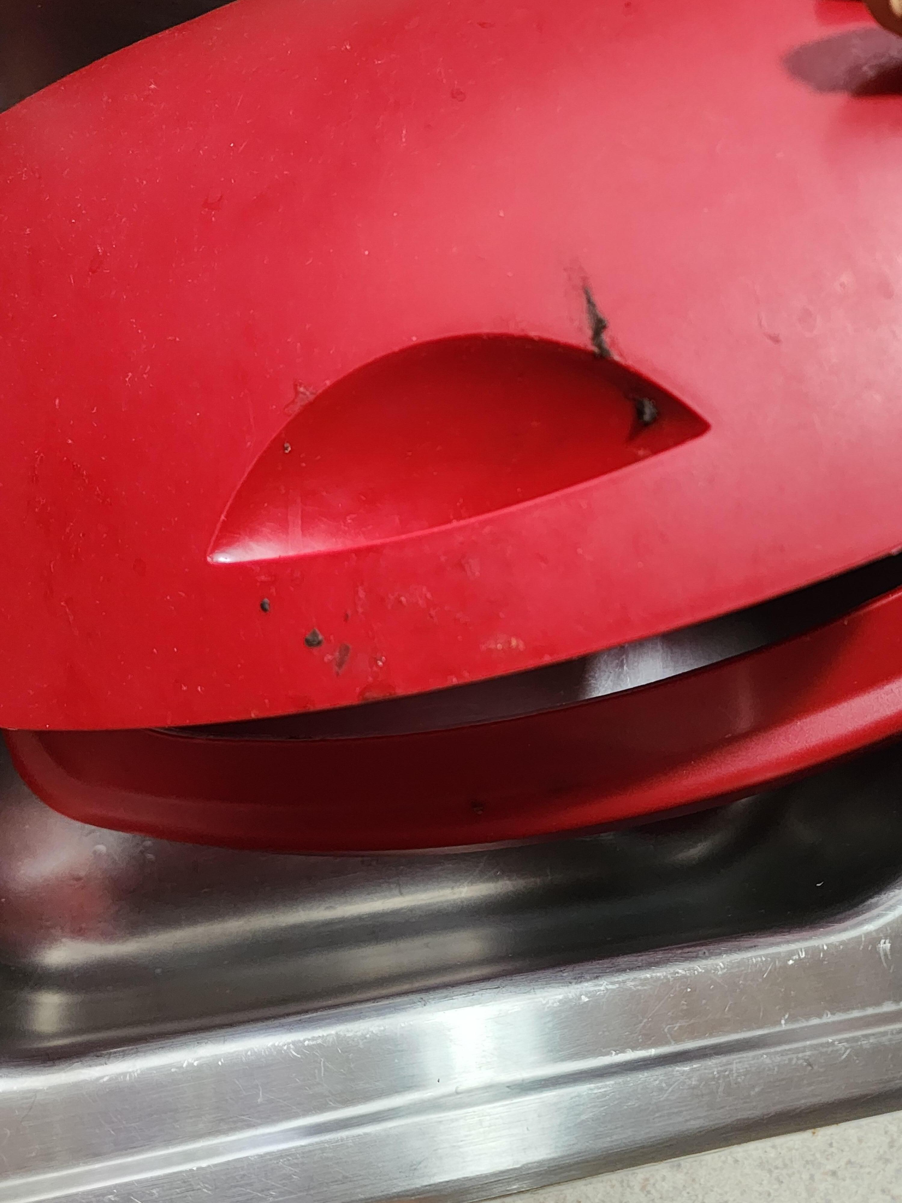 Kitchen trash can