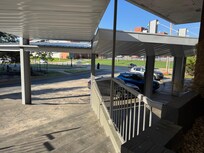 Front of hotel unloading