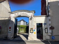 Entrance to the Hotel