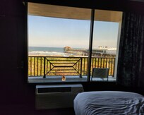 Spacious balcony to watch the stunning sunrise.