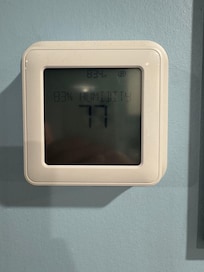 Shows humidity up to 83%