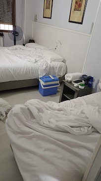 Un ventilador para toda la habitación y apenas sin enchufes