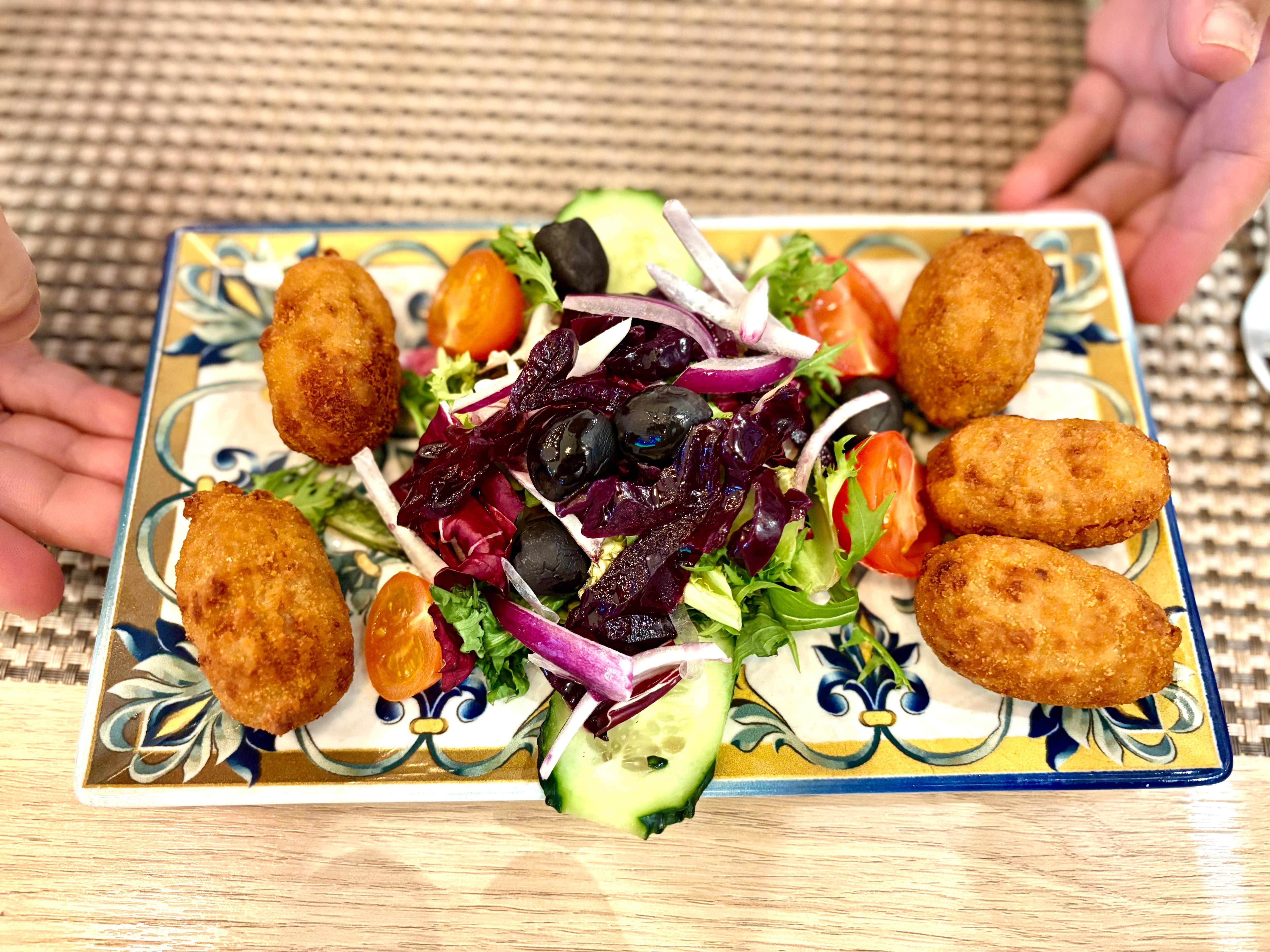 Ox tail croquet is very crispy 9/10