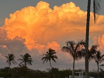 Sun set pic the last evening we were there! It was a beauty!