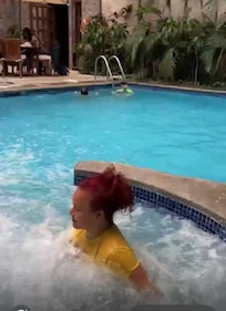 El area de alberca super súper agradable