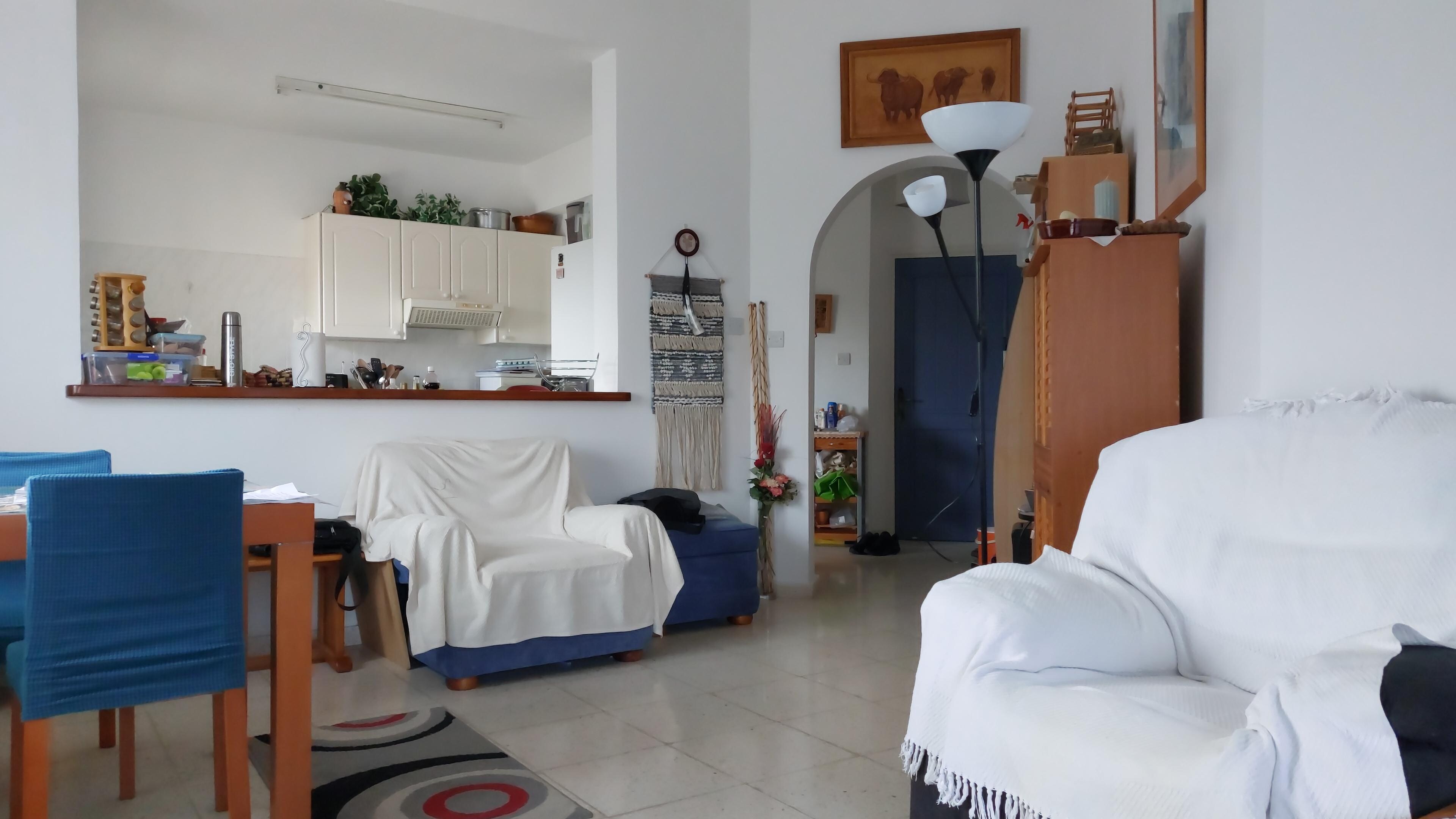 Riesiger Woh-Essbereich