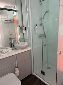 A sufficient bathroom