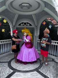 Finally I get to meet peach we are both 40 years old lol