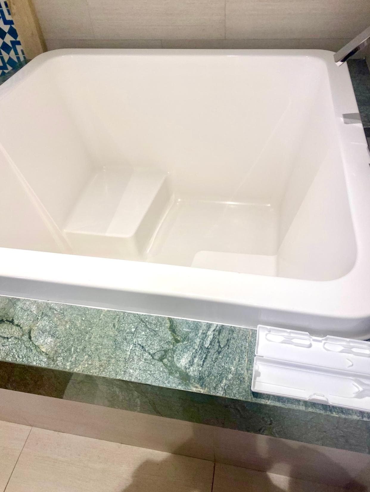 Tub in the bathroom of suite