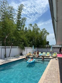 Pool terrific Chairs were the best.