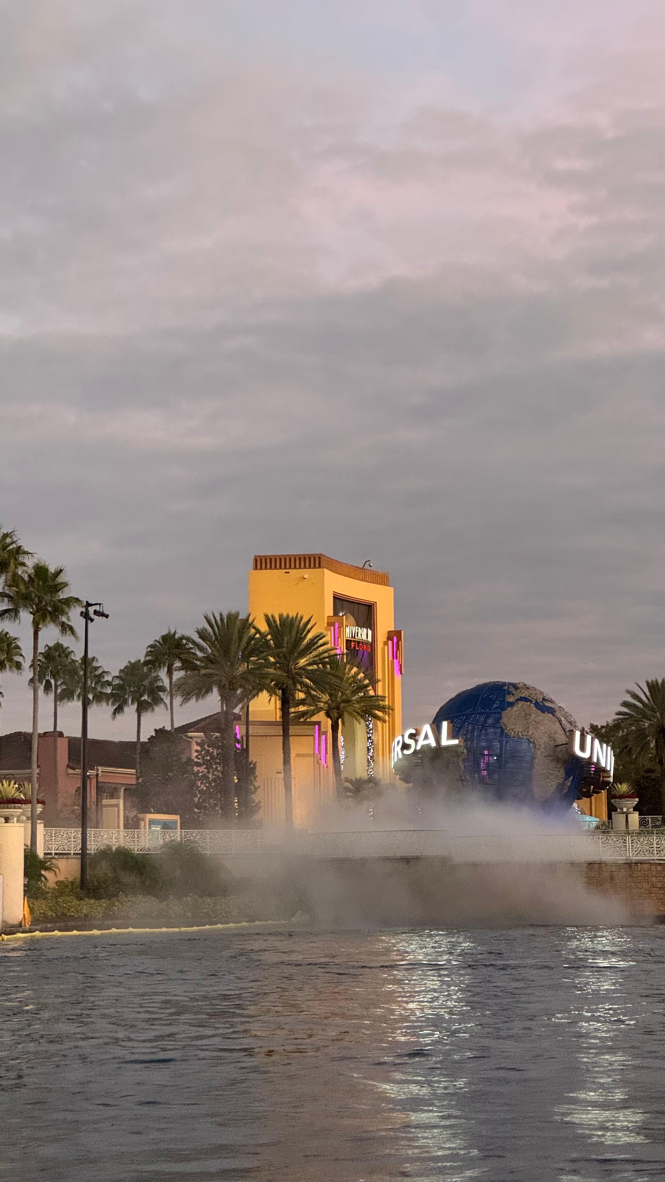 Easy 10 minute boat ride to park entrance. Extremely convenient. 